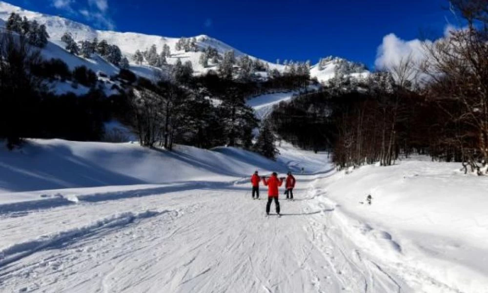 Κορονοϊός: Μεγάλη ανησυχία για τον χειμερινό τουρισμό - Τι θα γίνει με τα ξενοδοχεία